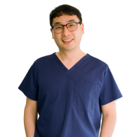 Dr Leem Korean aesthetic dentist singapore